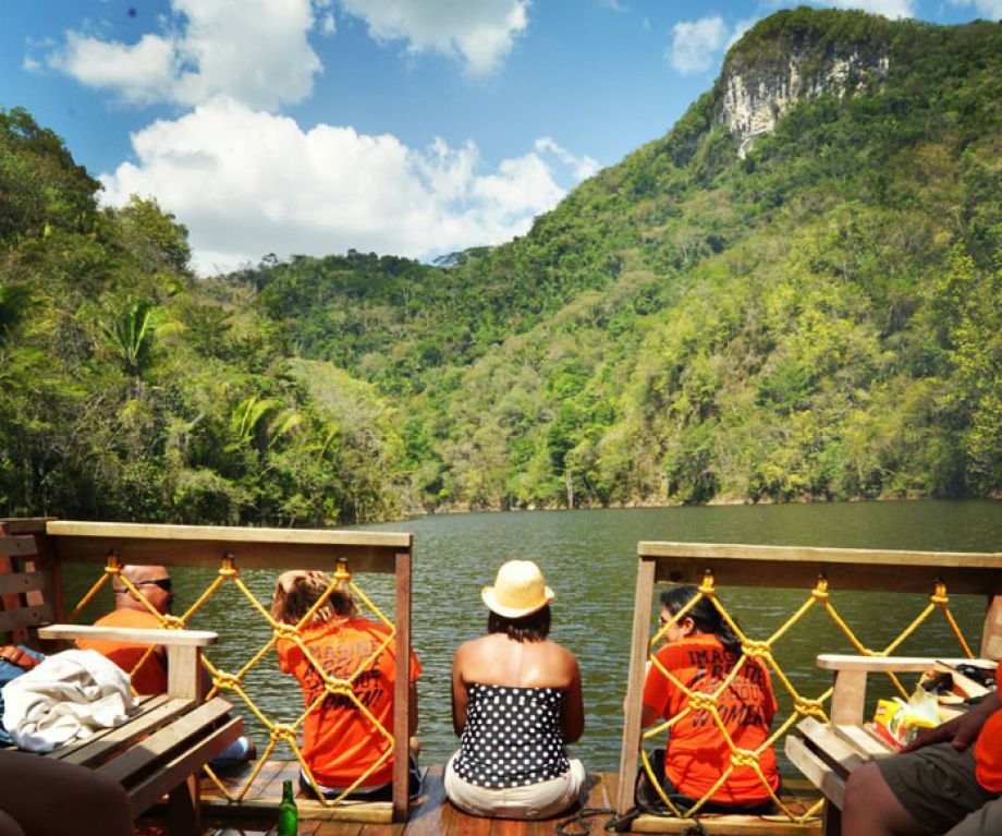 Jungle Pontoon Adventure